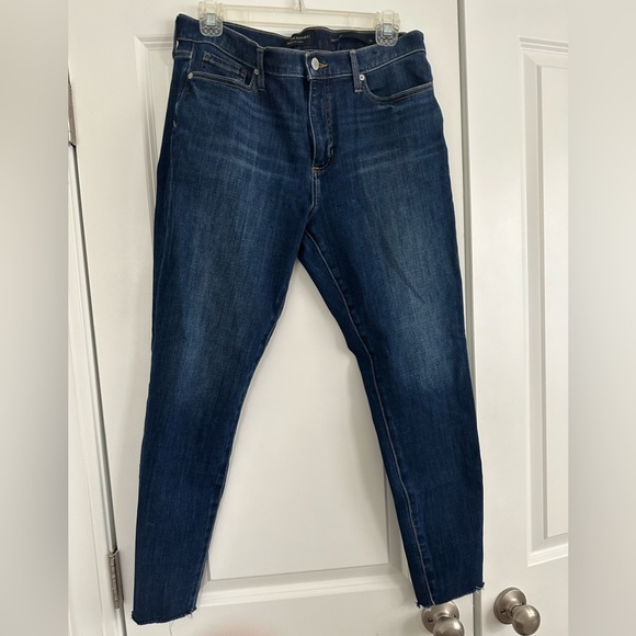 Banana Republic Med Rise Skinny - Picture 2 of 4